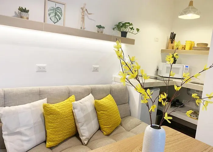 Silver Sun Apartment