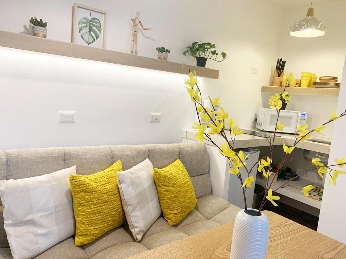 Silver Sun Apartment *